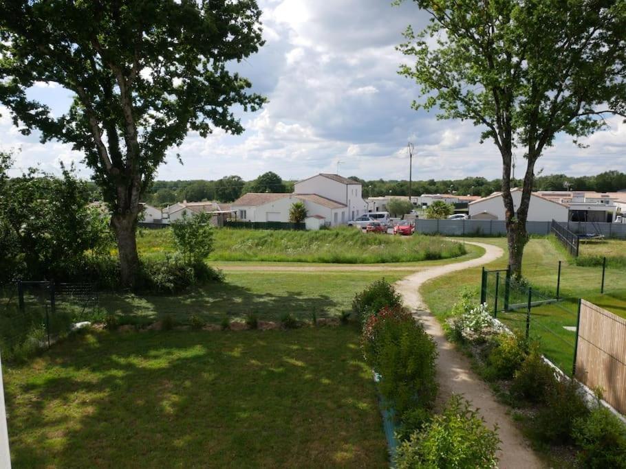 Appt T2 Confortable La Roche-sur-Yon Exterior foto